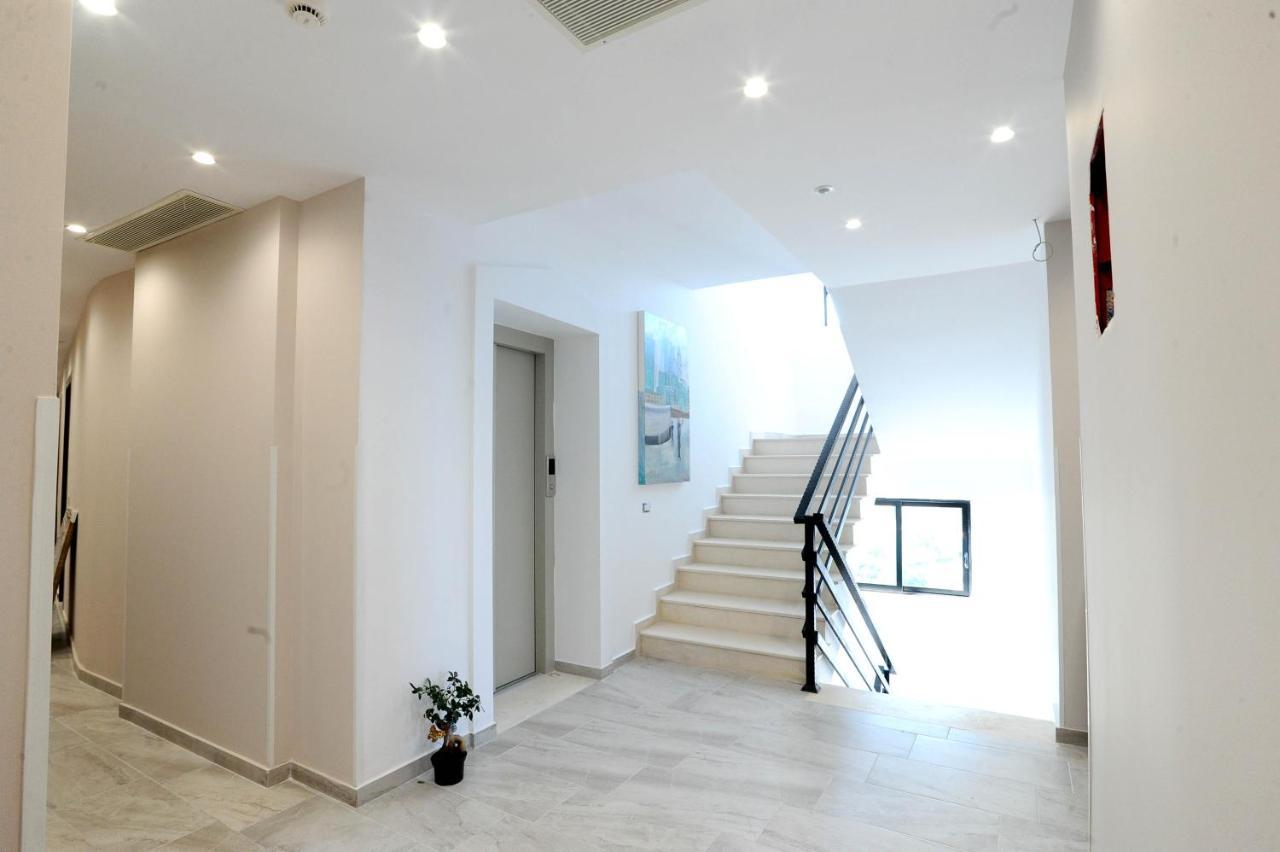 Afrodite Suites Sarande Exterior photo